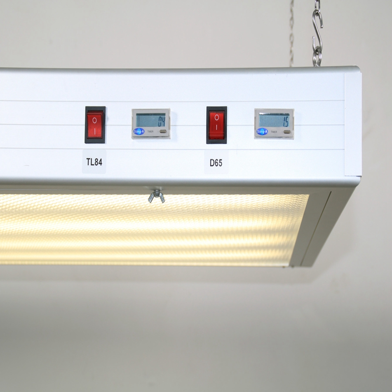CC120 吊式光源箱 - 单光源，双光源，三光源     